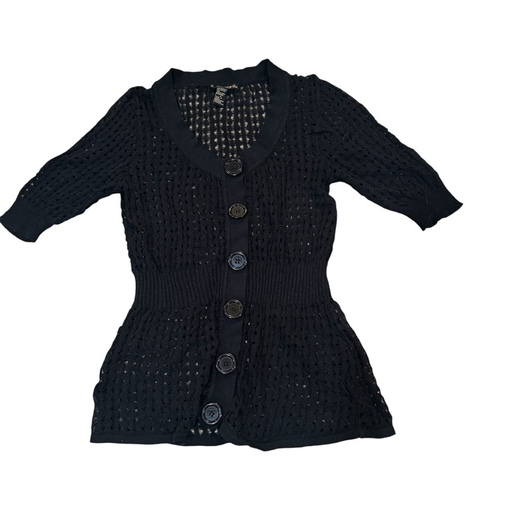 Forever Twenty One black short sleeved button up knit sweater, V neck, flare, M.